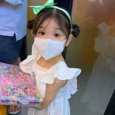 2025最潮最火小孩头像图片