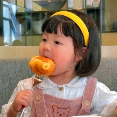 2025最潮最火小孩头像图片