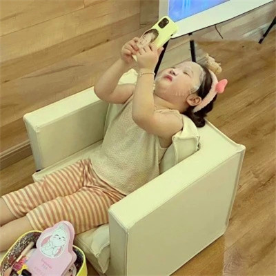 超火的摆烂头像