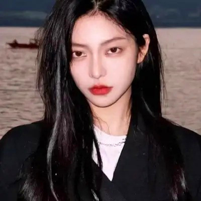 2025头像高级女生高清图片
