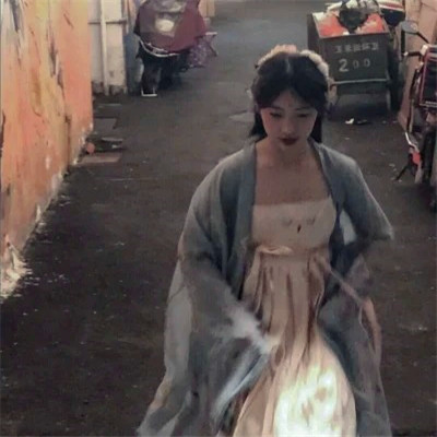 2025头像高级女生高清图片