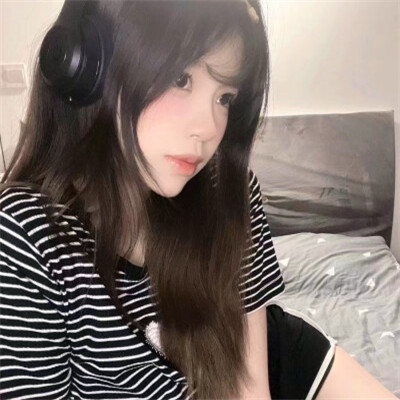 2025头像高级女生高清图片