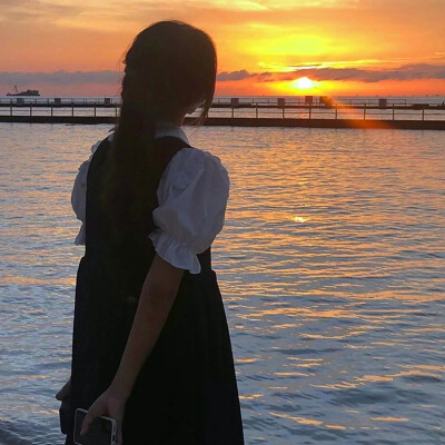 2025头像高级女生高清图片