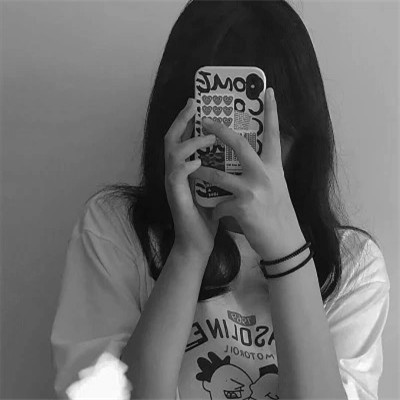 QQ黑白头像女生高级高清图片