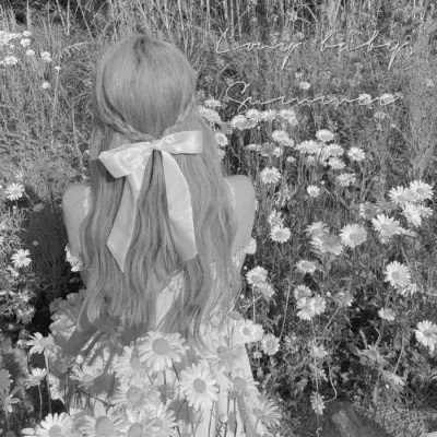 QQ黑白头像女生高级高清图片