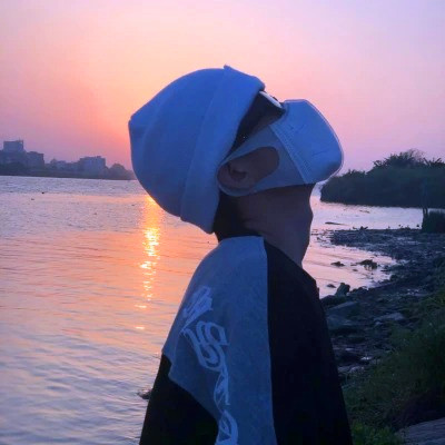 2025头像男最新版的微信流行图片
