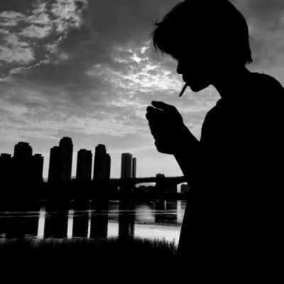 男生头像高级真人黑白图片