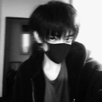 男生头像高级真人黑白图片