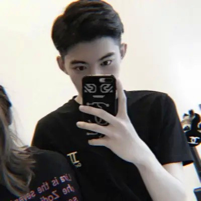 2025最好看的男生微信头像图片