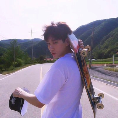 2025最好看的男生微信头像图片