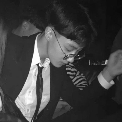 男生头像 痞帅 黑白