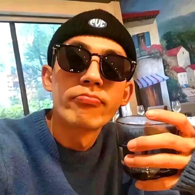 2025超拽的头像男真人好看图片