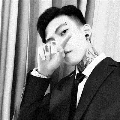 2025超拽的头像男真人好看图片