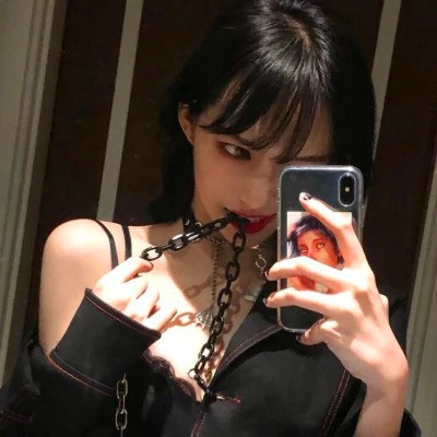 女生头像图片2025最火爆拽
