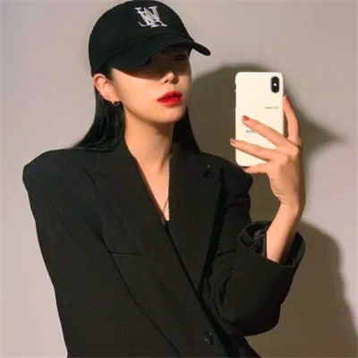 女生头像图片2025最火爆拽