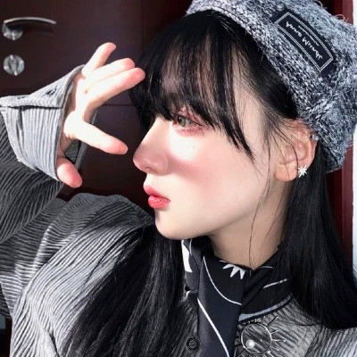 女生头像图片2025最火爆拽