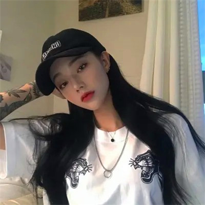 女生头像图片2025最火爆拽