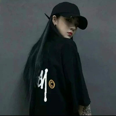 女生头像图片2025最火爆拽