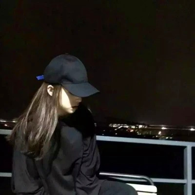 女生头像图片2025最火爆拽