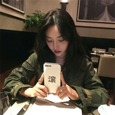 女生头像图片2025最火爆拽
