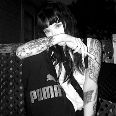 超拽霸气黑白女生头像图片