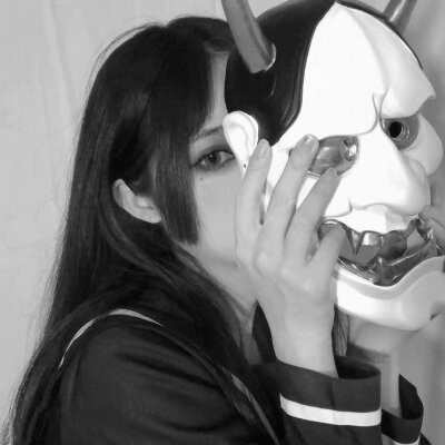 超拽霸气黑白女生头像图片