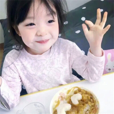 最火的头像女萌娃图片