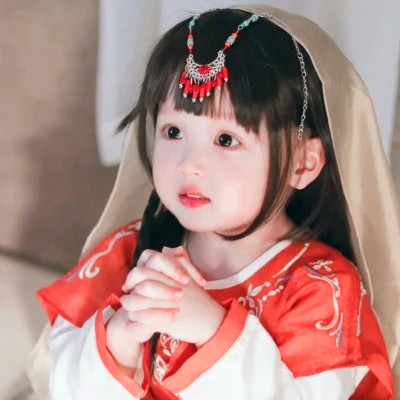 最火的头像女萌娃图片