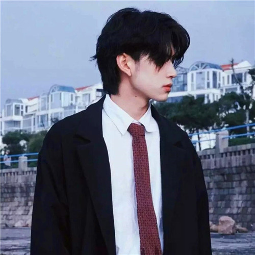 2025头像男高级帅气图片