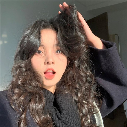 2025头像女高清真人图片