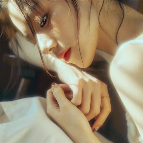 大龄御姐头像女生