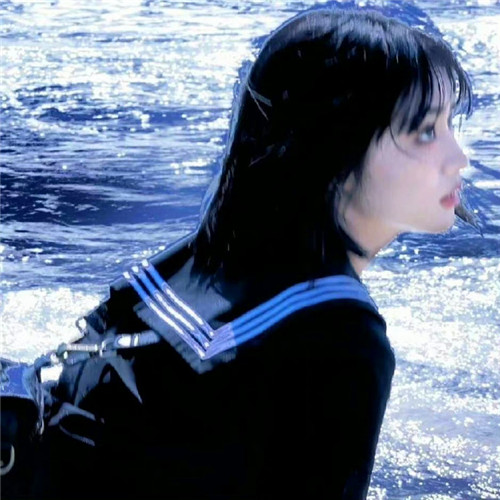 2025头像女高级感小众图片