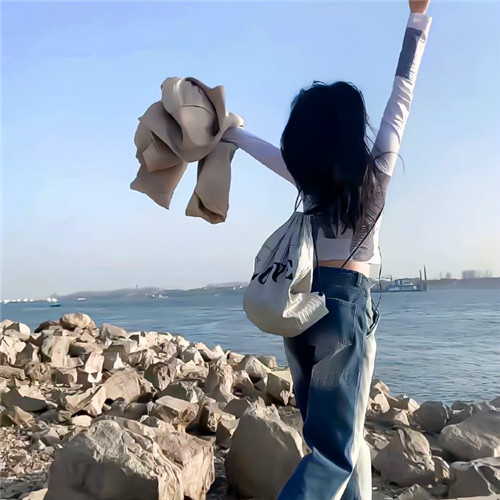 高级自由不露脸氛围感女生头像图片