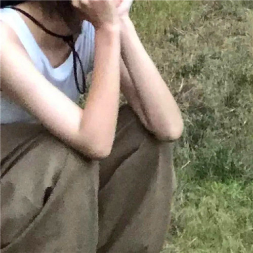 女生头像慵懒偏冷淡风小众好看图片