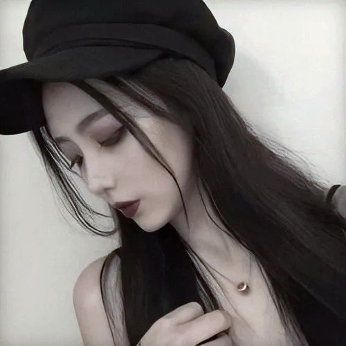 女生头像慵懒偏冷淡风小众好看图片