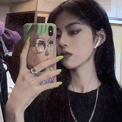女生微信头像慵懒偏冷淡风图片