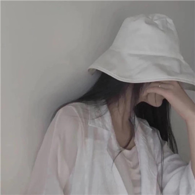 女生微信头像慵懒偏冷淡风图片