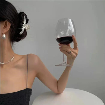 女生微信头像慵懒偏冷淡风图片