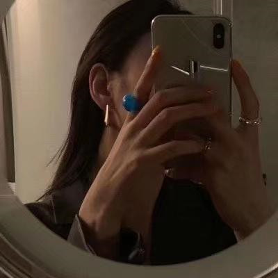女生微信头像慵懒偏冷淡风图片