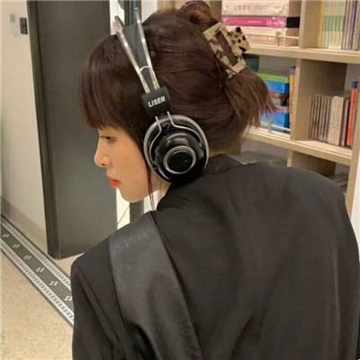 女生微信头像慵懒偏冷淡风图片