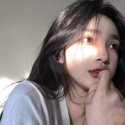女生微信头像慵懒偏冷淡风图片