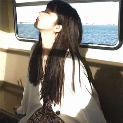 女生微信头像慵懒偏冷淡风图片