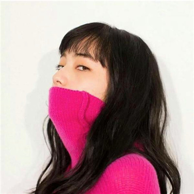 慵懒偏冷淡风女生头像真人图片