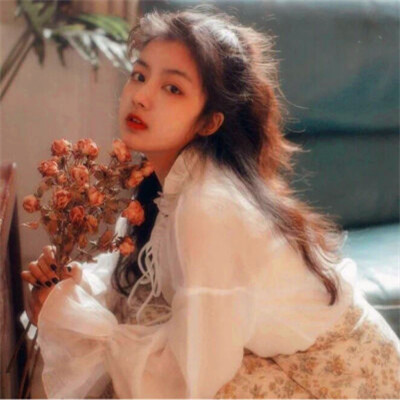 高清漂亮小姐姐的真人头像图片