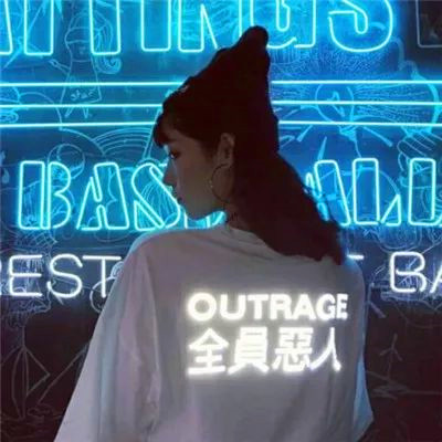 2025年微信头像图片情侣最新版一男一女
