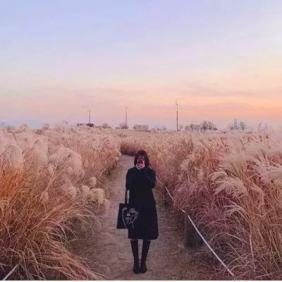 2025年微信头像图片情侣最新版一男一女