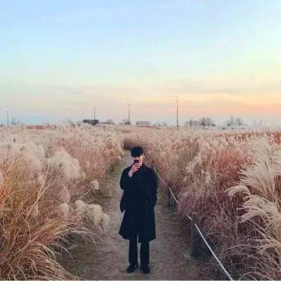 2025年微信头像图片情侣最新版一男一女