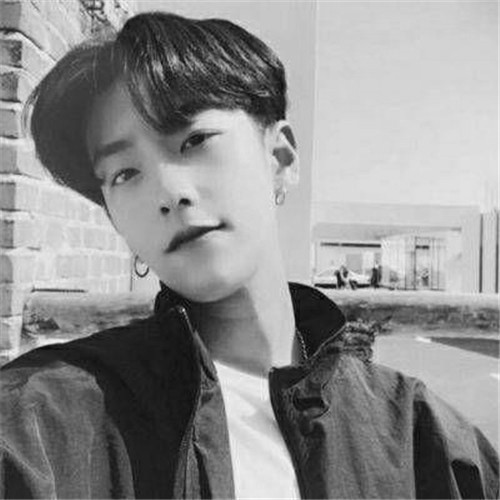 黑白头像男高清图片