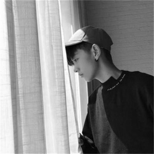 黑白头像男高清图片