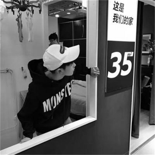 黑白头像男高清图片